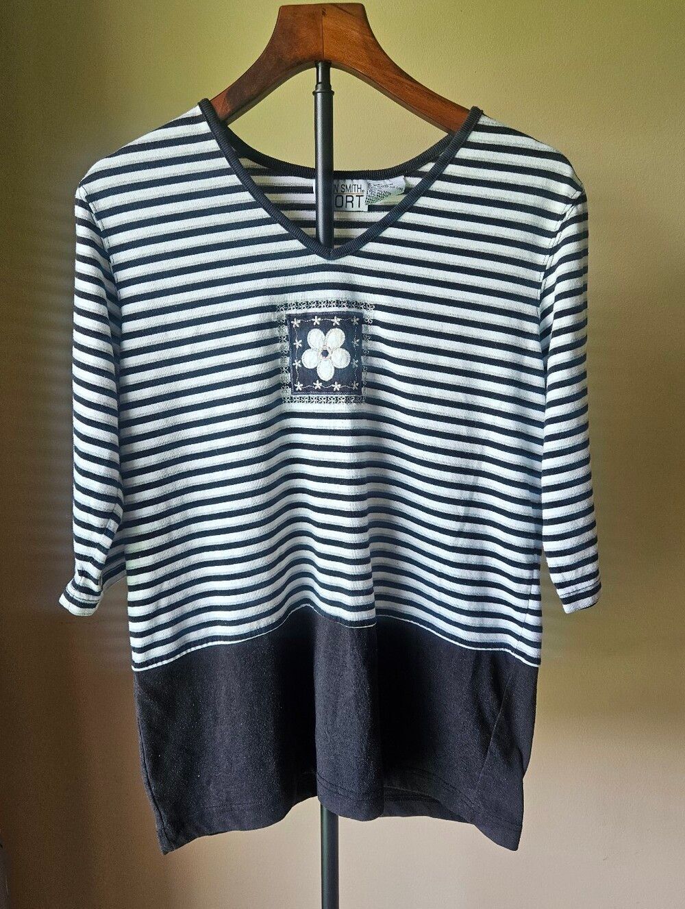 Jaclyn Smith Sport Black & White Striped Long Sleeve Tee with Floral Patch